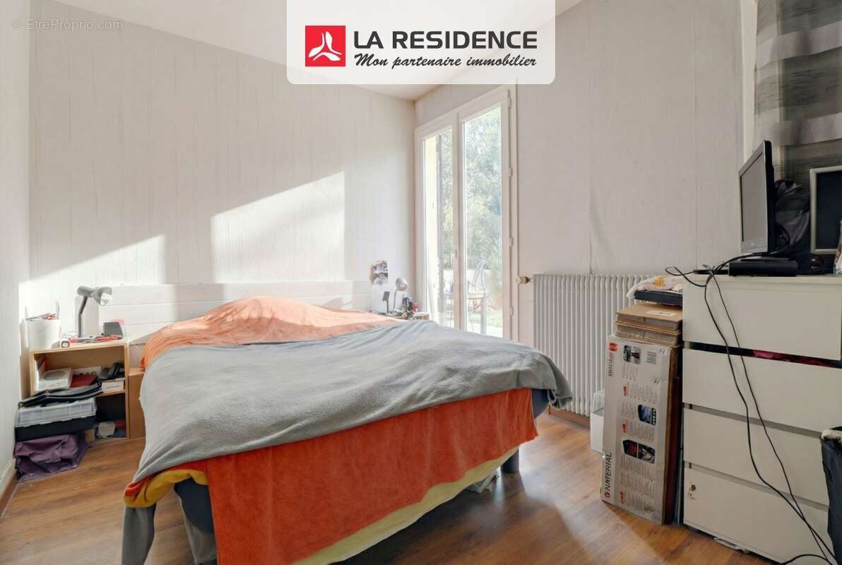 Appartement à MAURECOURT