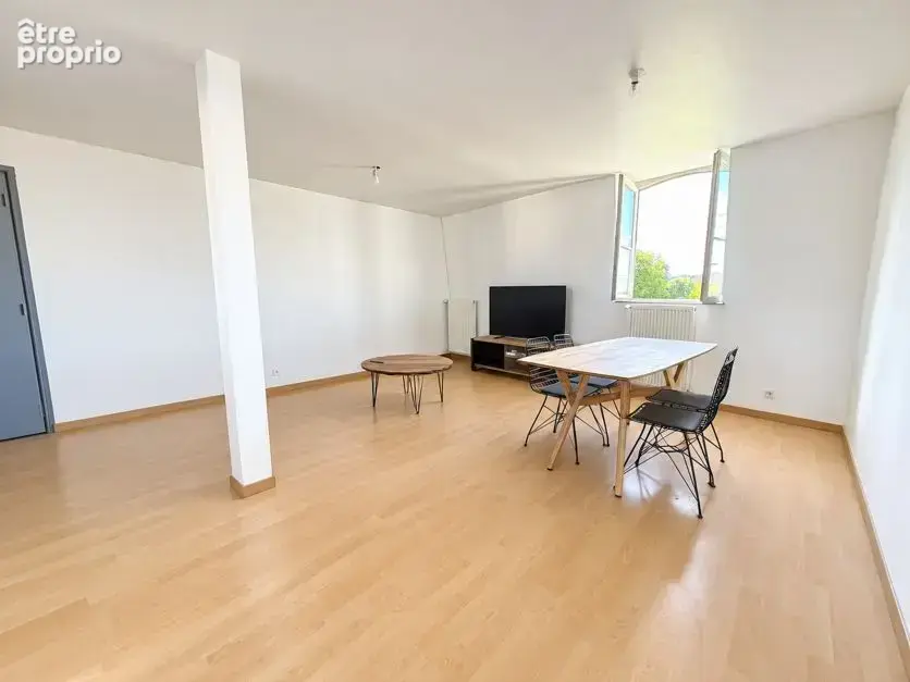 Compiègne – Charmant appartement 4 pièces avec une vue imprenable sur l'Oise - photo 3