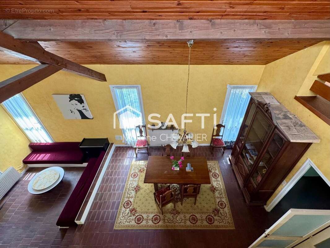 Maison 250 m² à Neuvy-Saint-Sepulchre  - photo 6