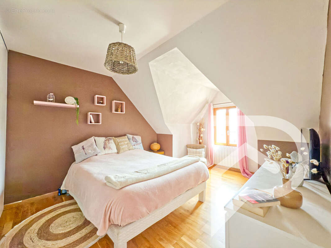 Maison à BEAUMONT-SUR-OISE