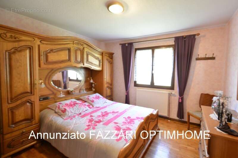 Maison individuelle sur sous-sol complet à Montmédy – 107 m² – 4 chambres – Garage 45 m² – Secteur calme proche Belgique & Luxem - photo 9