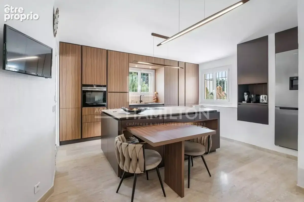 Cannes : Élégante maison darchitecte entièrement rénovée - photo 7