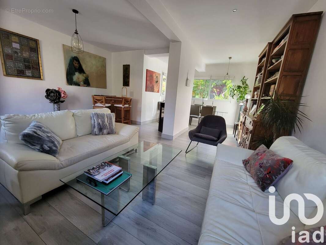 Photo 2 - Maison à MONT-SAINT-AIGNAN