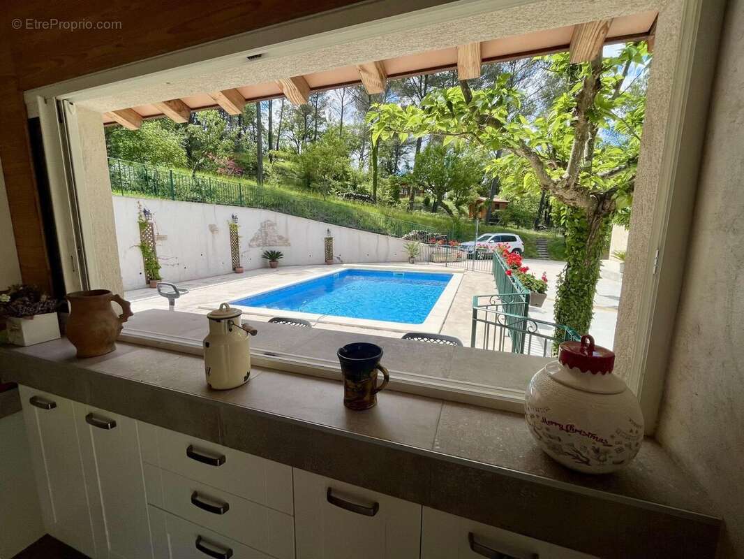 Photo 5 - Maison à SIMIANE-COLLONGUE