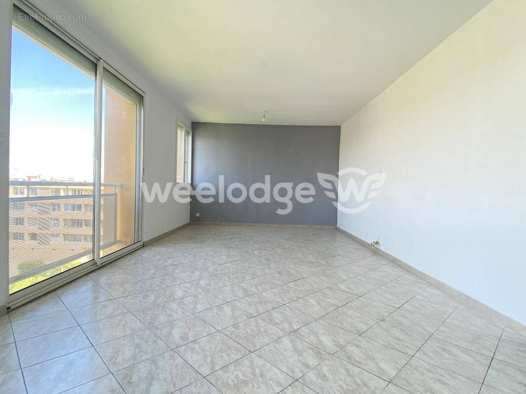 Appartement à LE PONTET