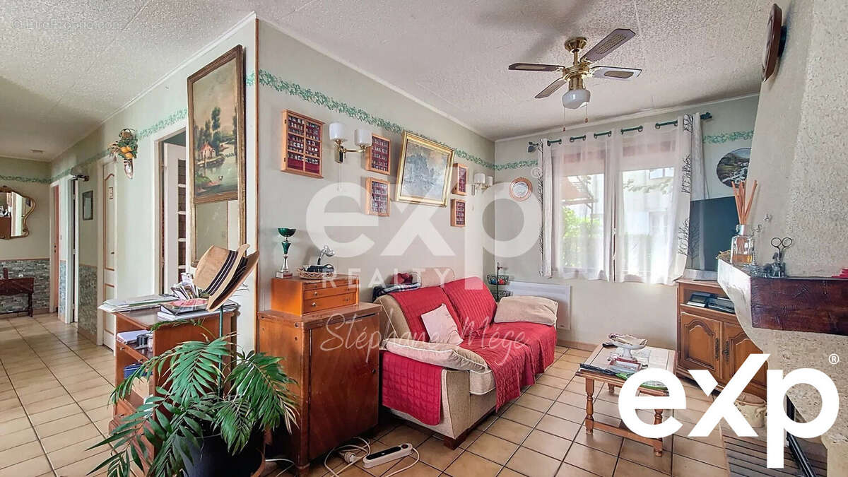 Maison à AMBARES-ET-LAGRAVE