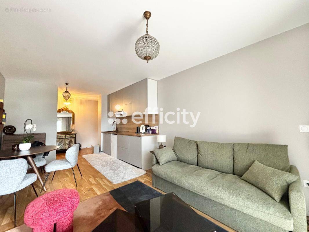 Appartement à ASNIERES-SUR-SEINE