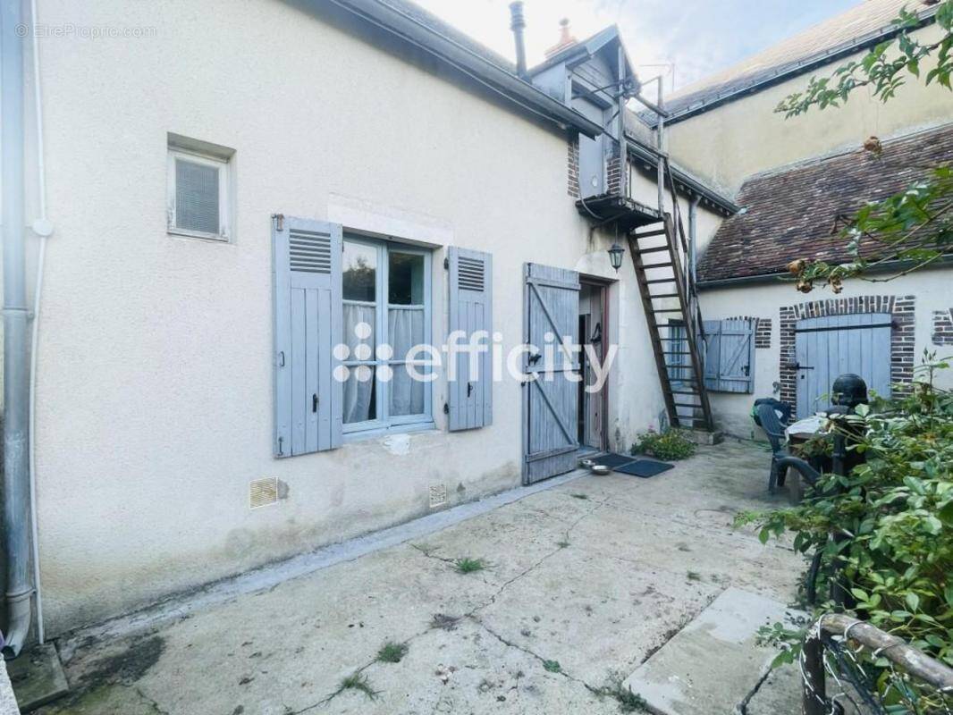 Maison à SAINT-AUBIN-DES-COUDRAIS