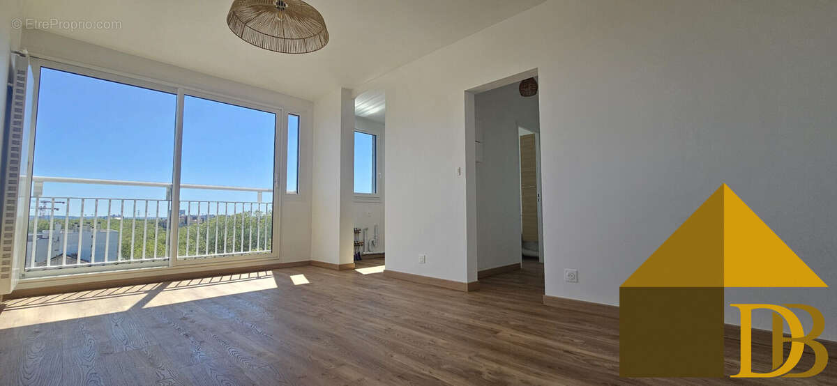 Appartement à MAISONS-ALFORT