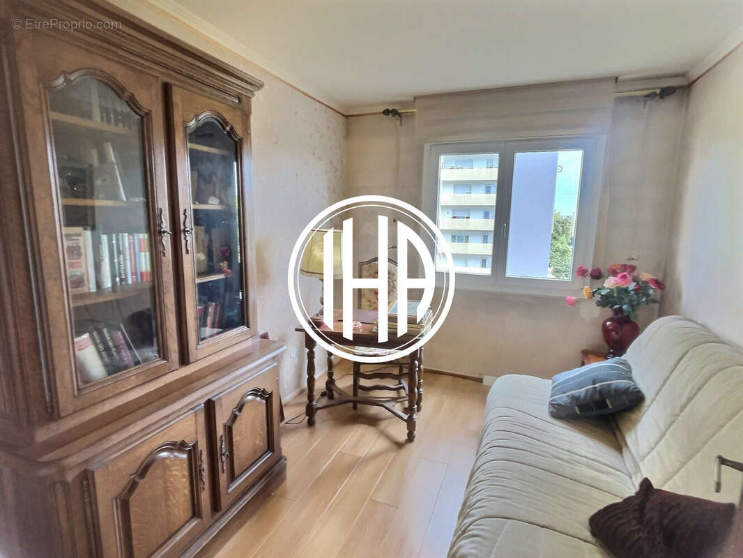 Bureau ou chambre - Appartement à COLMAR