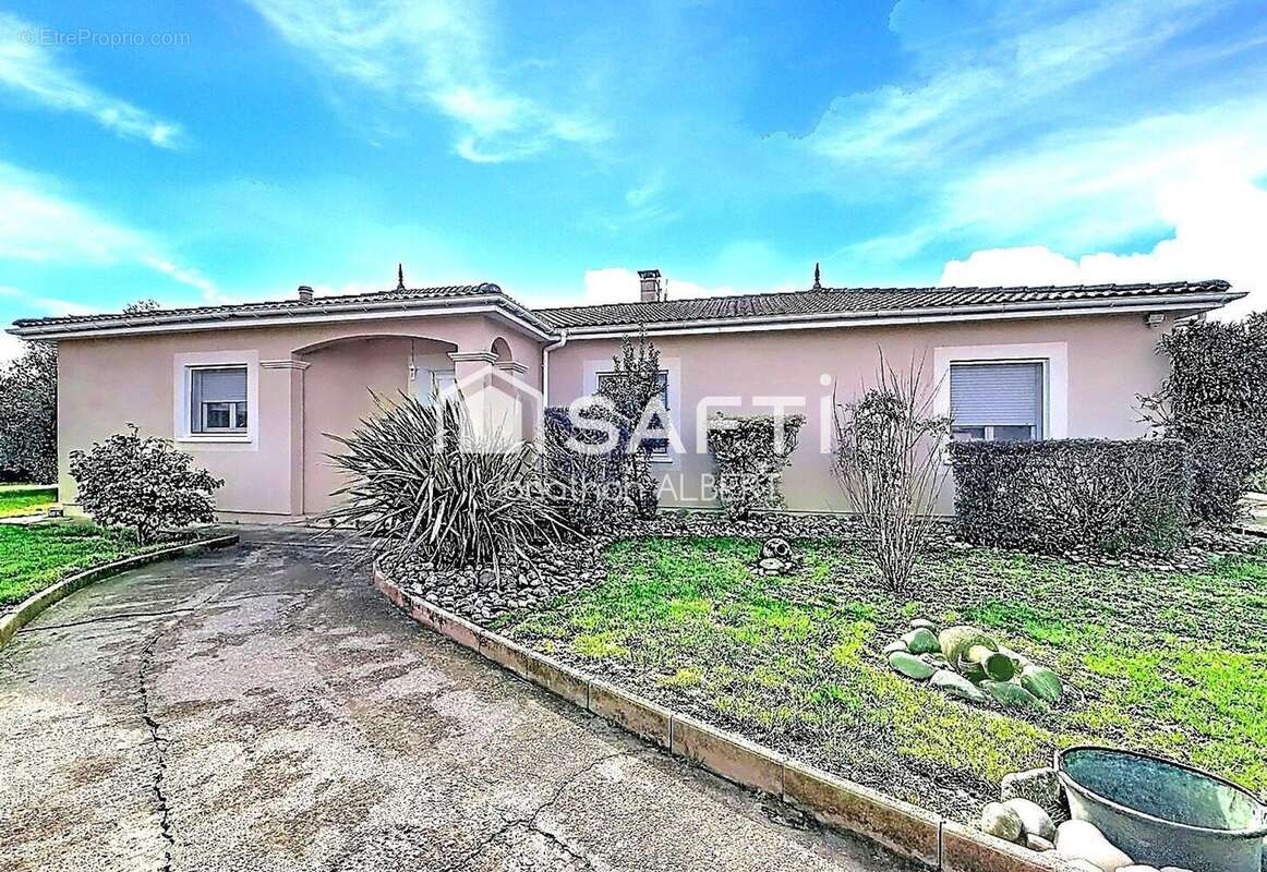 Photo 2 - Maison à CASTELSARRASIN