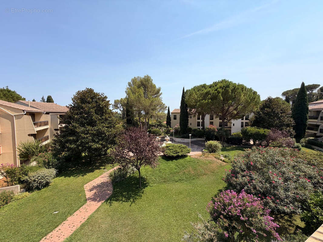 NIMES LA CIGALE Superbe appartement 5 pièces de 117 m2 avec terrasses, piscine, tennis - photo 20