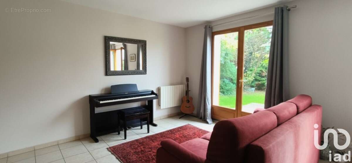 Photo 2 - Maison à SAINT-GERMAIN-LES-ARPAJON