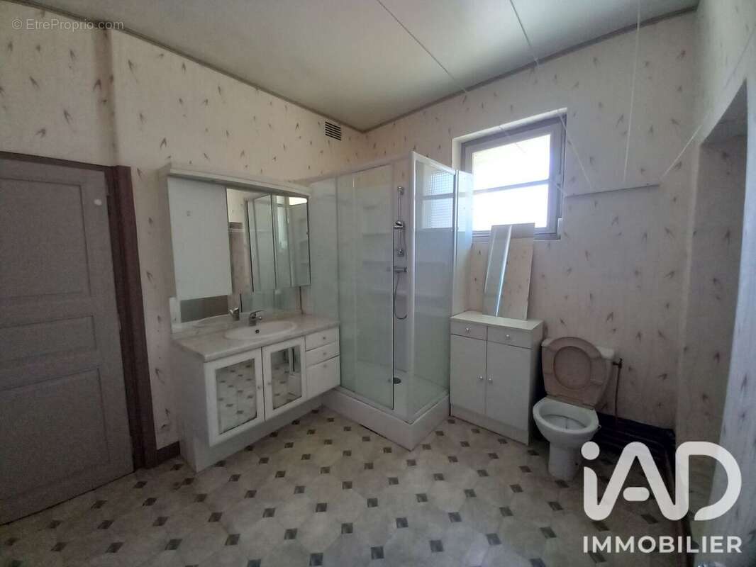Maison 213 m² à Averton  - photo 7