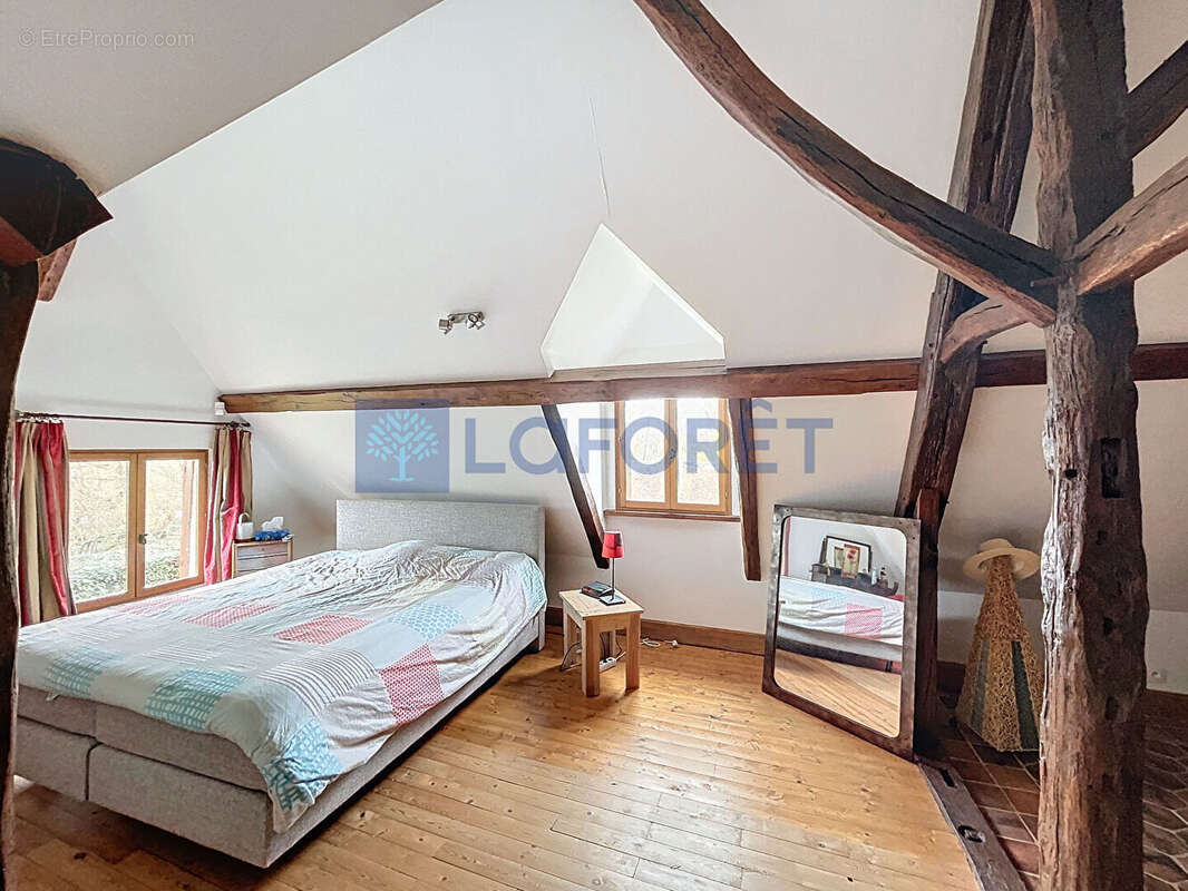 Maison à SAINT-OUEN-D'ATTEZ