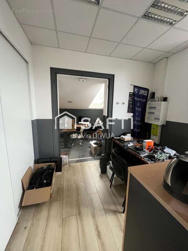 Photo 5 - Commerce à PONT-SAINTE-MAXENCE