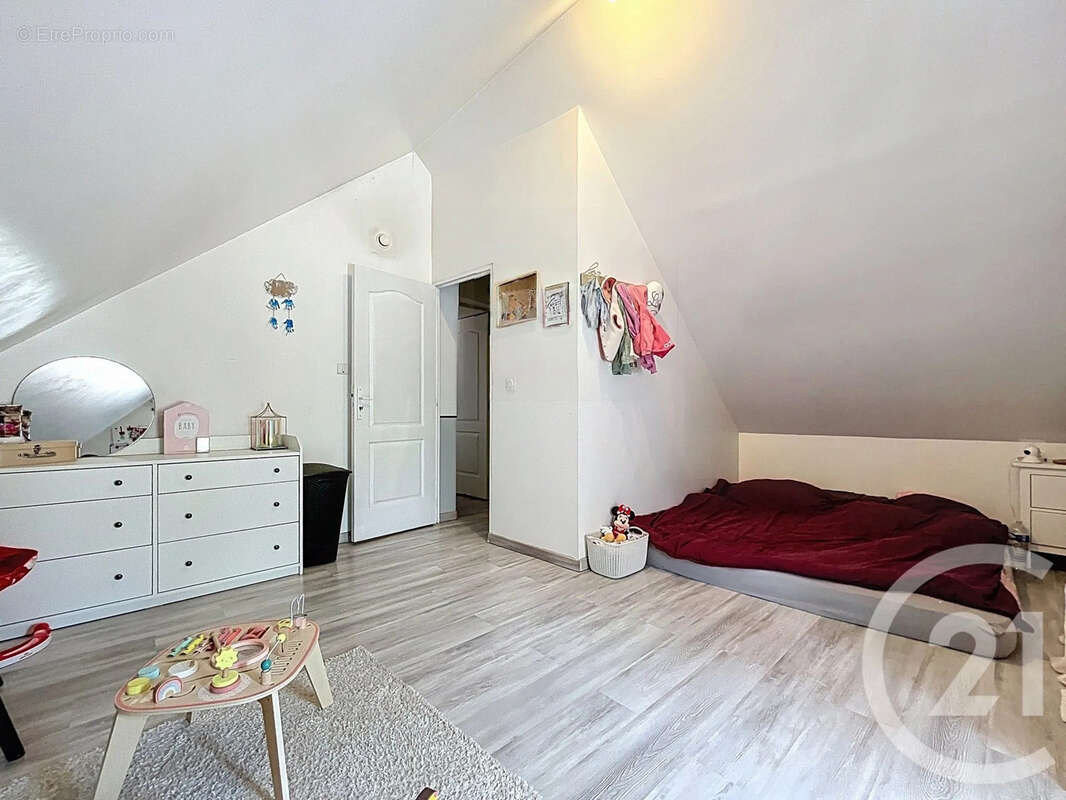 Maison à NANGIS