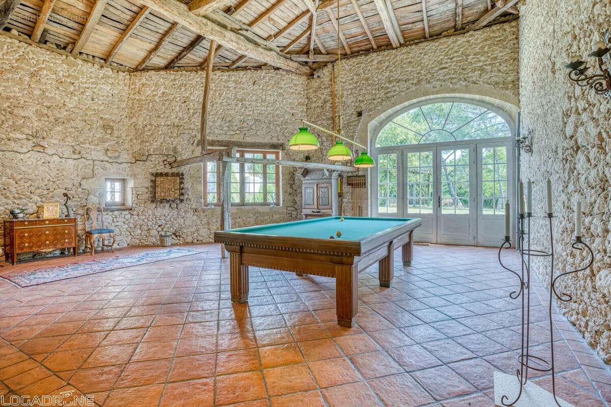 Superbe domaine de campagne avec trois habitations, piscine et court de tennis à seulement vingt minutes de Saint-Émilion - photo 15