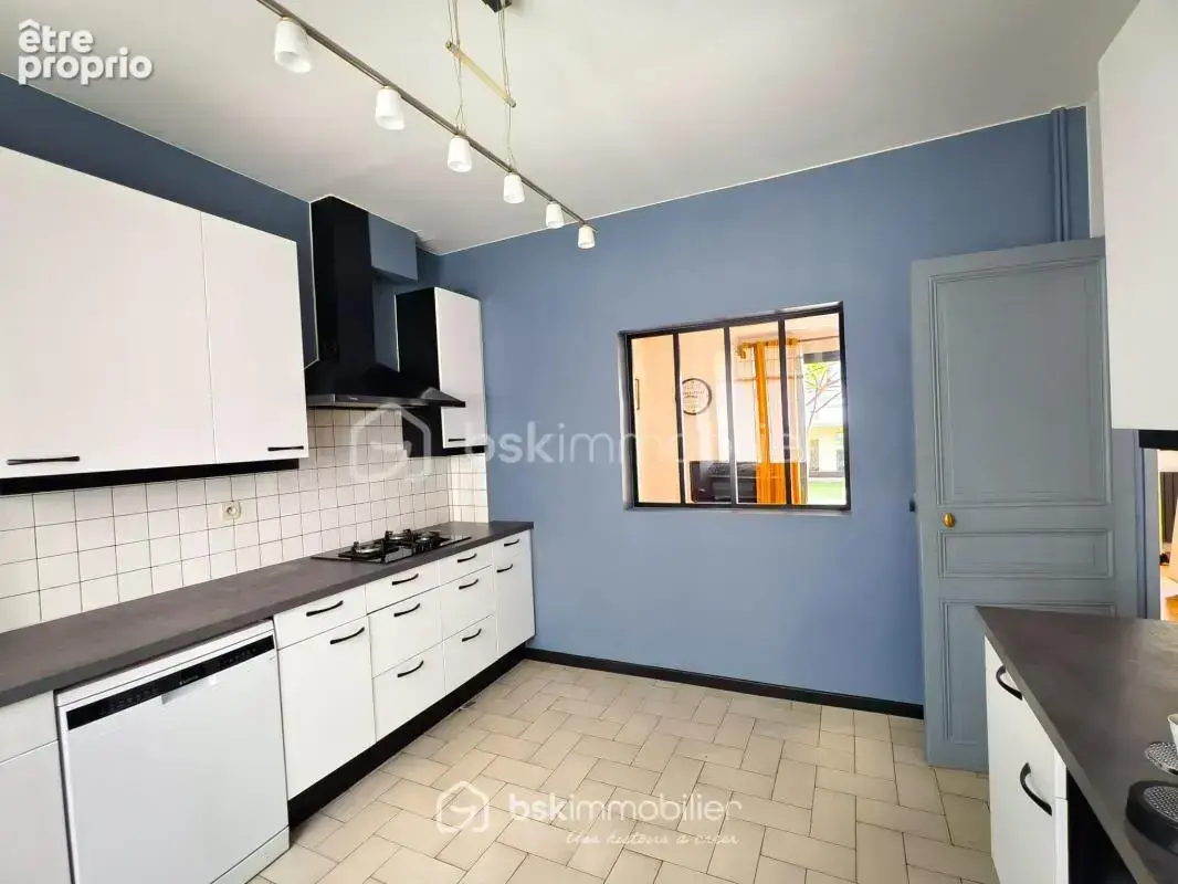 Coup de cœur pour cette maison de ville au charme d'antan et sa dépendance indépendante - photo 7