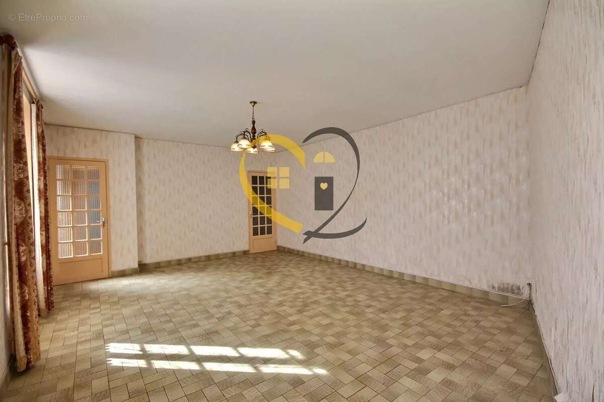 Maison à SAINT-AMBROIX