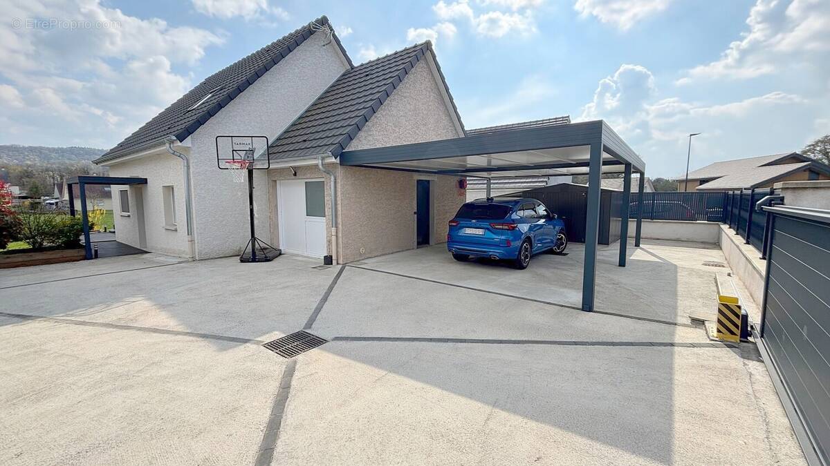 Gaby 01 - Maison à BYANS-SUR-DOUBS