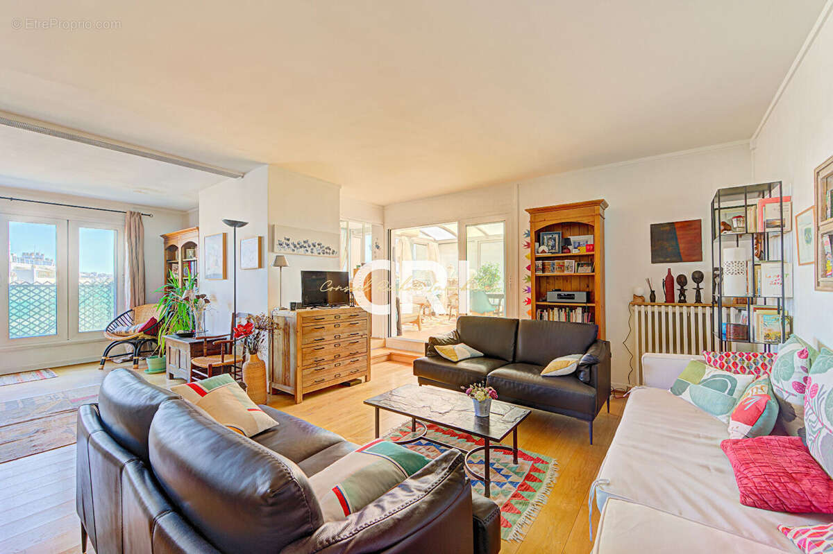 Exclusivite - félix faure bel appartement 3 pieces - veranda terrasse - balcon sans vis-à -vis - photo 5
