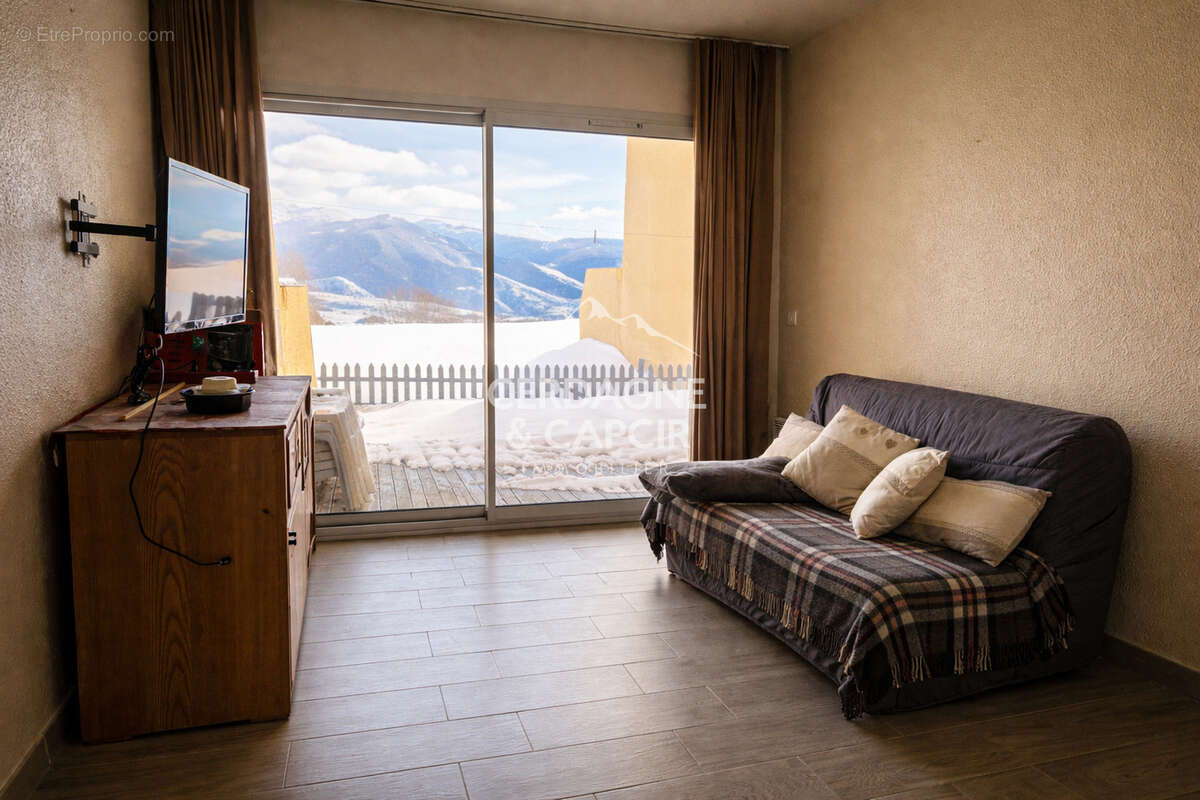 Appartement à FONT-ROMEU-ODEILLO-VIA