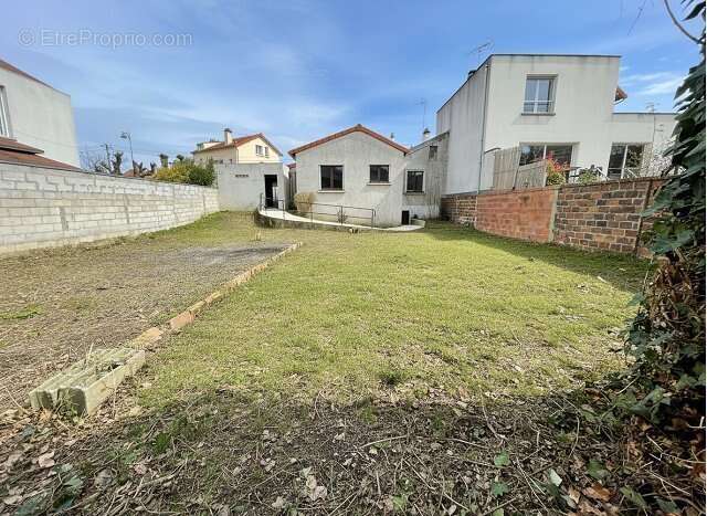 Maison à MAISONS-ALFORT