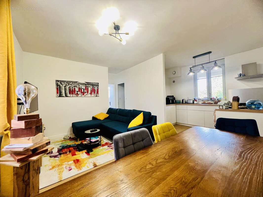 Appartement à L&#039;ISLE-JOURDAIN