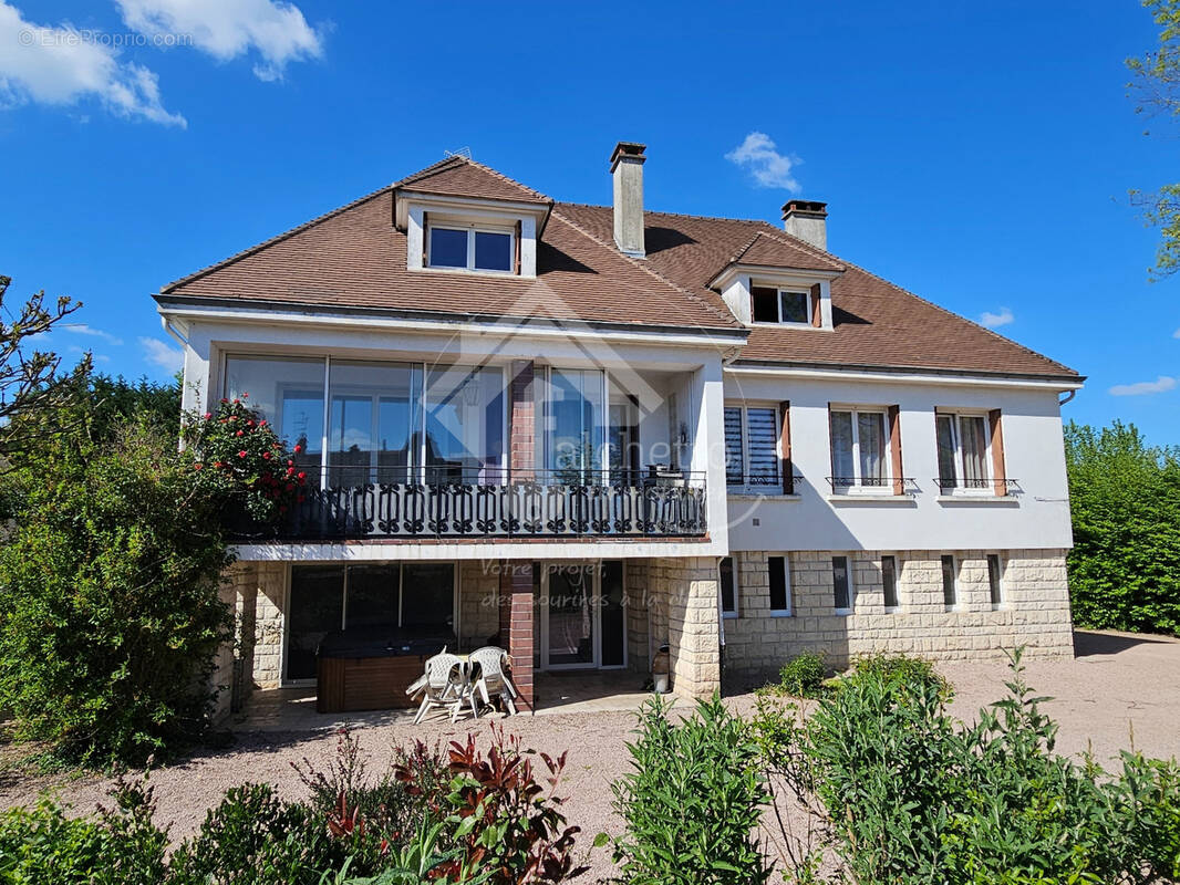 Maison à LAPALISSE