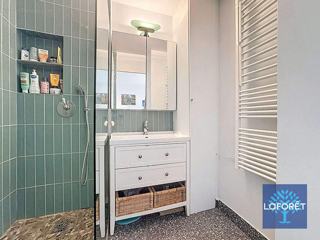 Appartement à CHILLY-MAZARIN