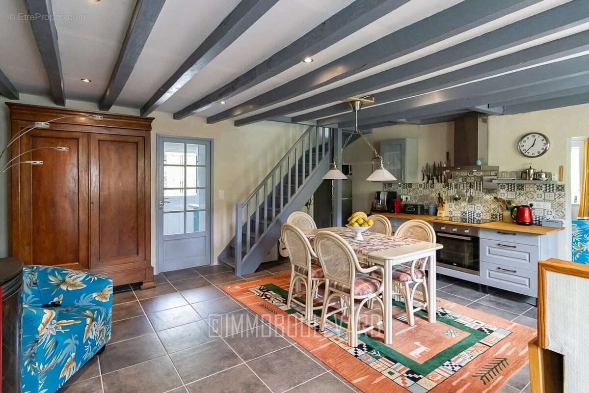 Maison à SAINT-GERVAIS-D&#039;AUVERGNE