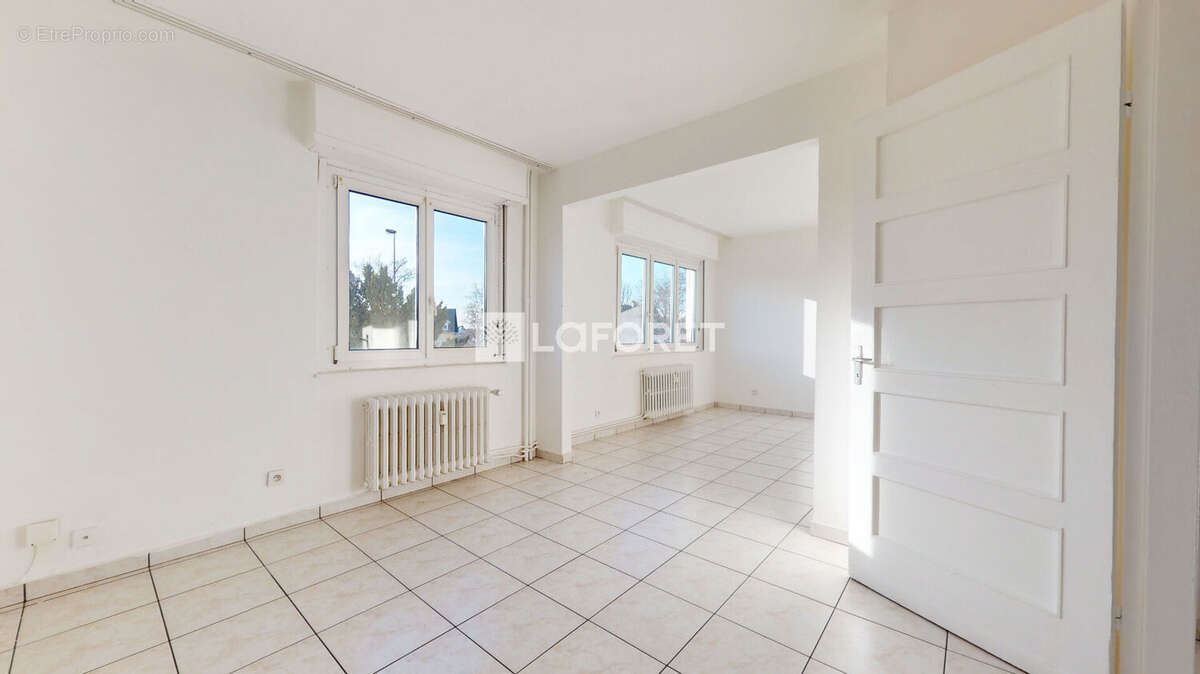 Appartement Schiltigheim 4 pièces 84,97 m2 - Balcon - Grenier - Cave - photo 4