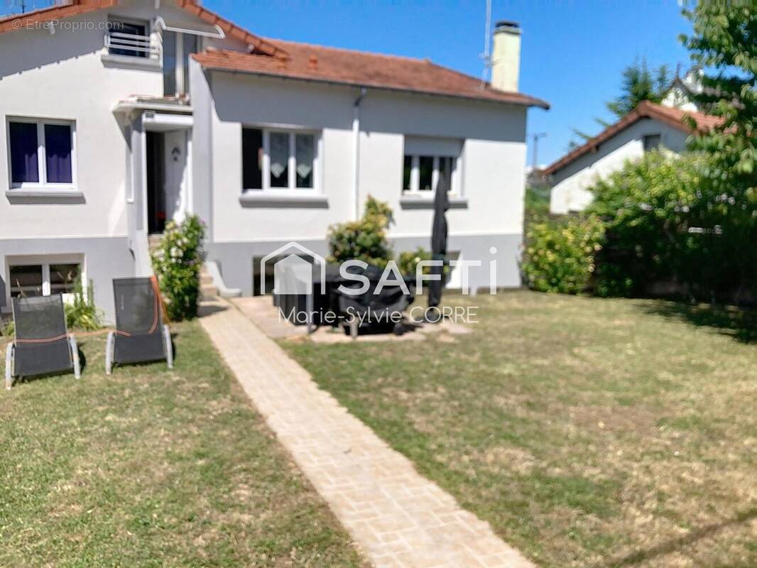 Photo 1 - Maison à RUEIL-MALMAISON