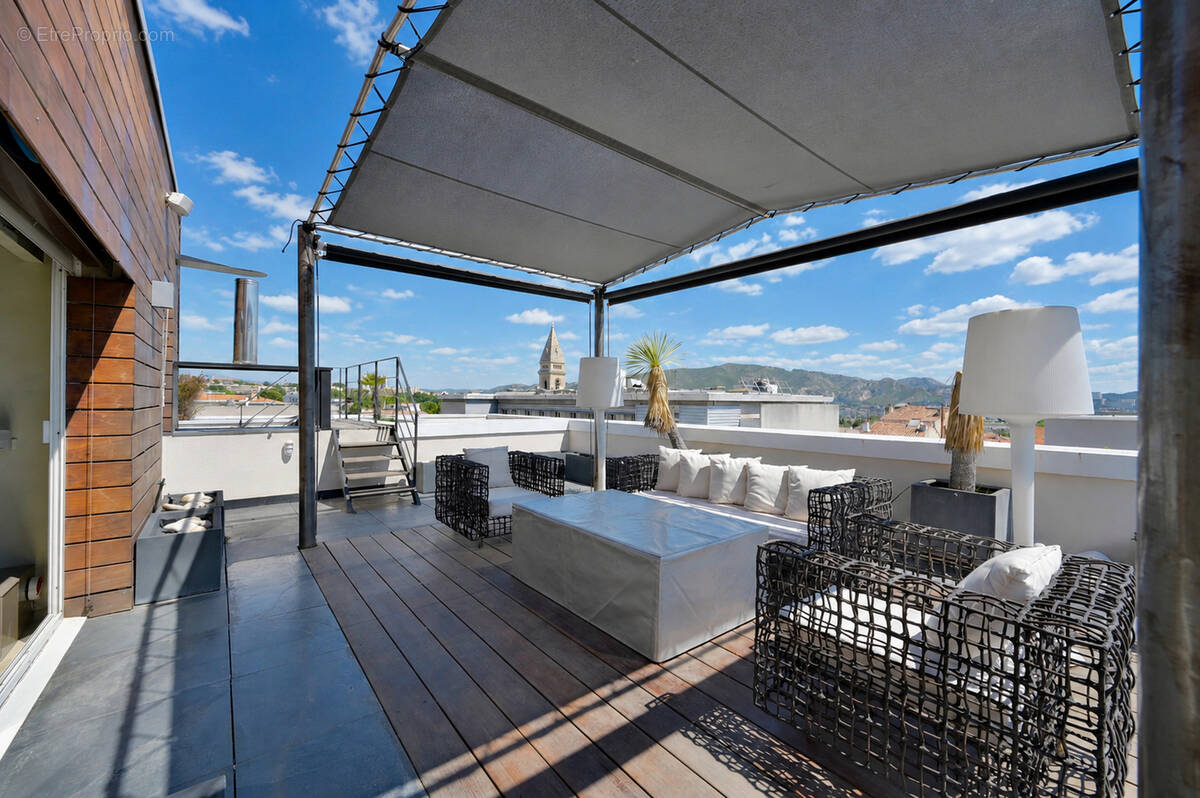 Appartement à MARSEILLE-12E