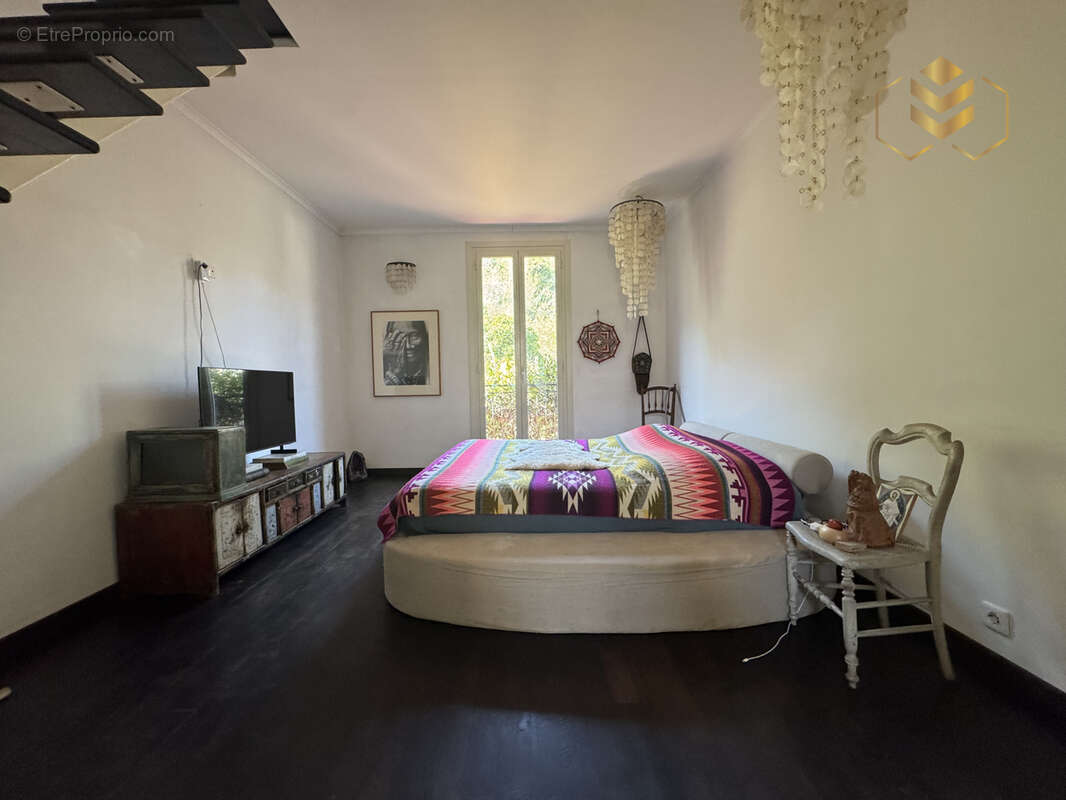 Maison à ROQUEBRUNE-CAP-MARTIN
