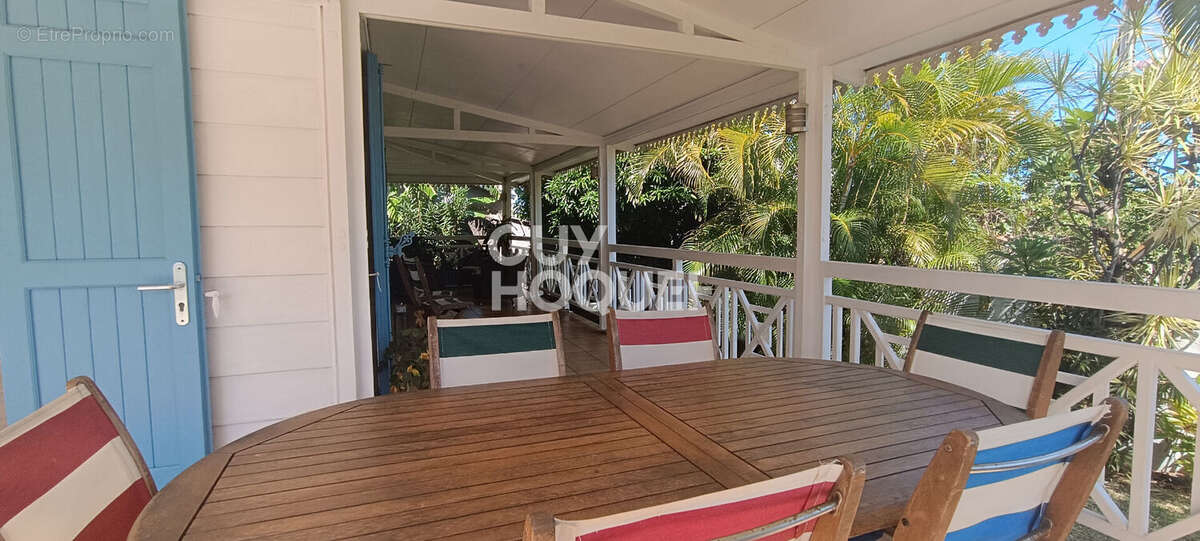 Maison à SAINT-PIERRE