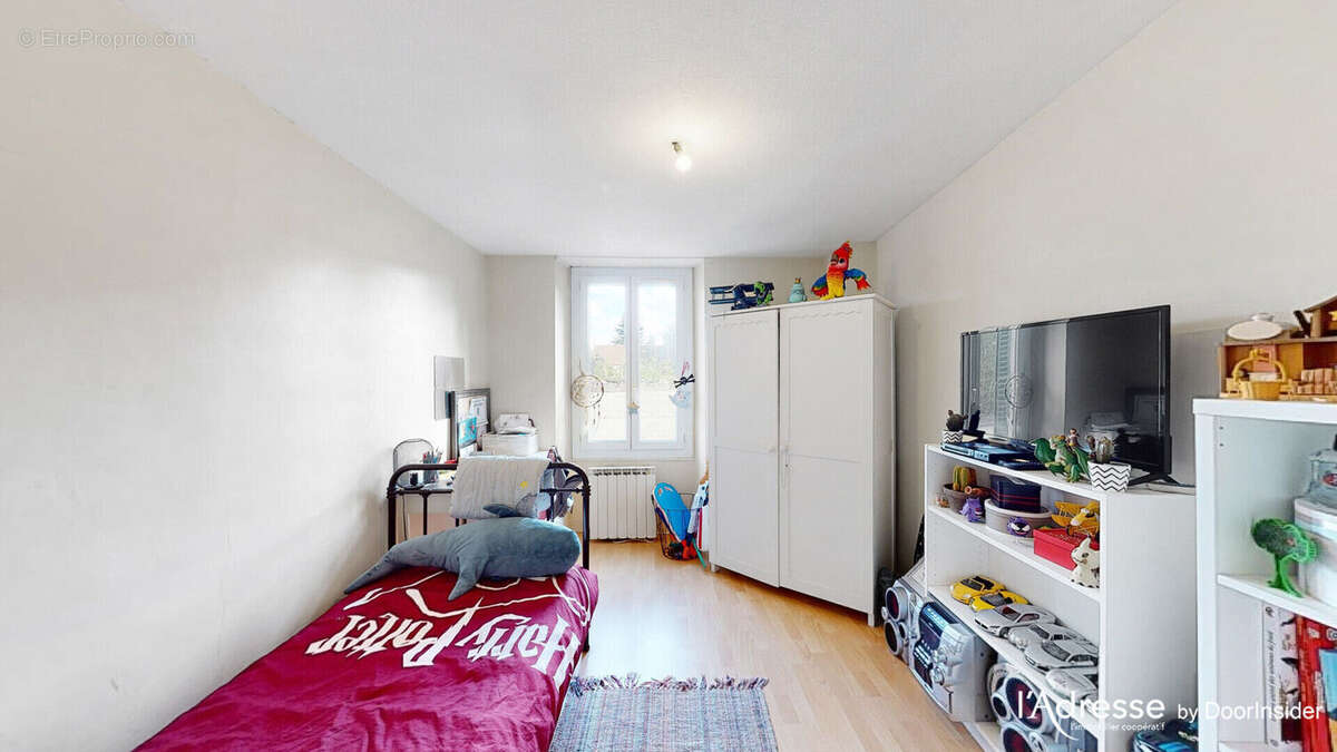 Appartement à BALLANCOURT-SUR-ESSONNE