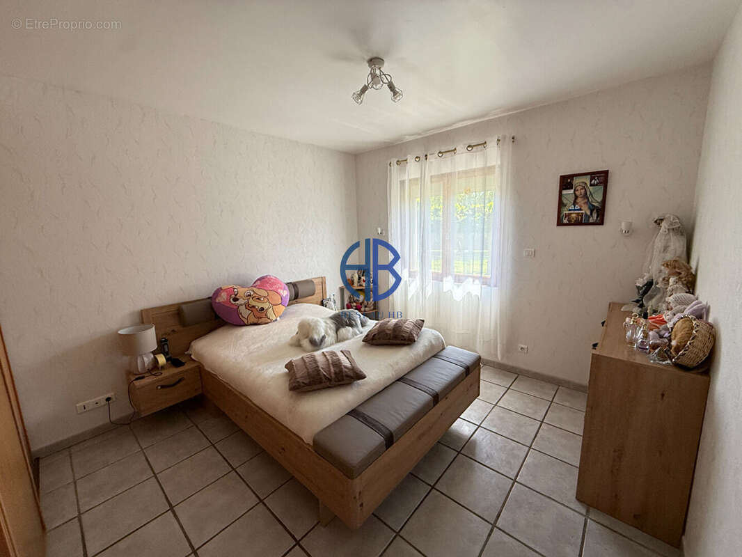 Maison à PAJAY