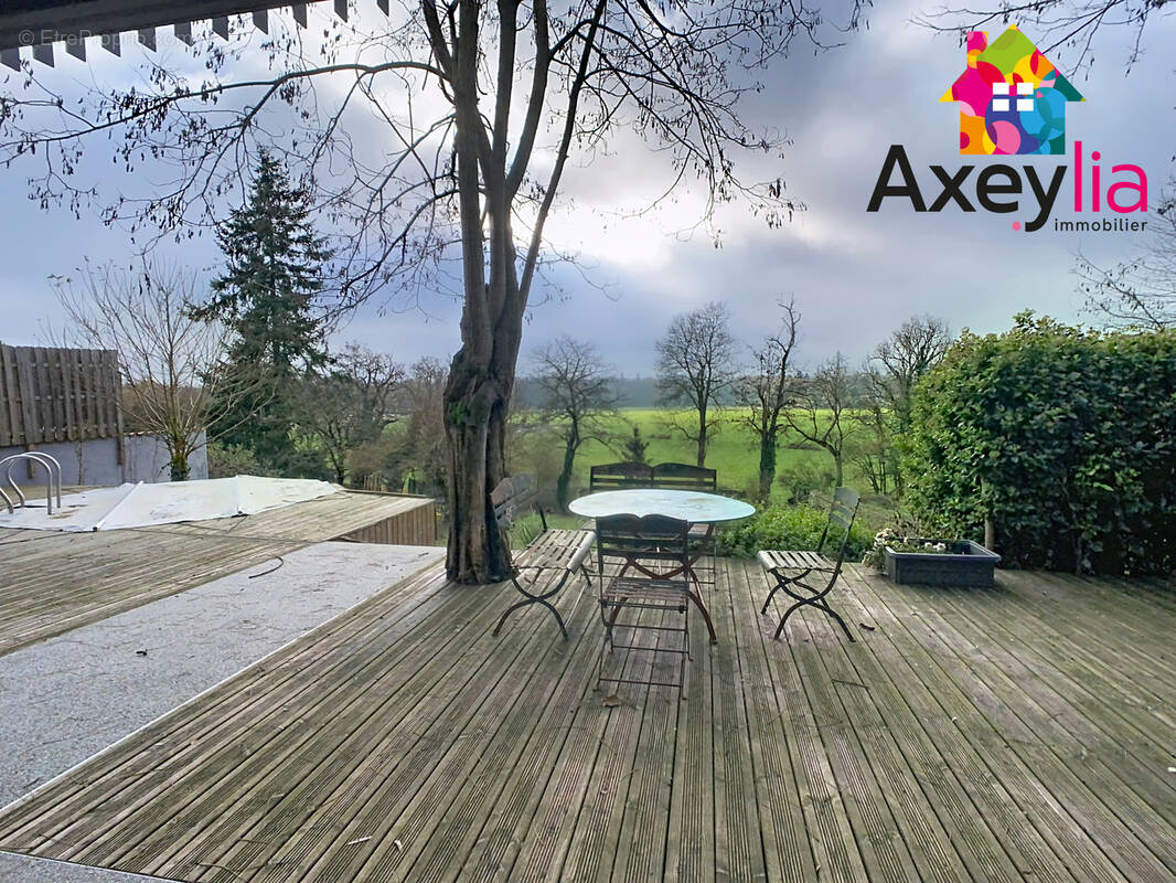 Maison à SAINT-LEGER-SUR-ROANNE