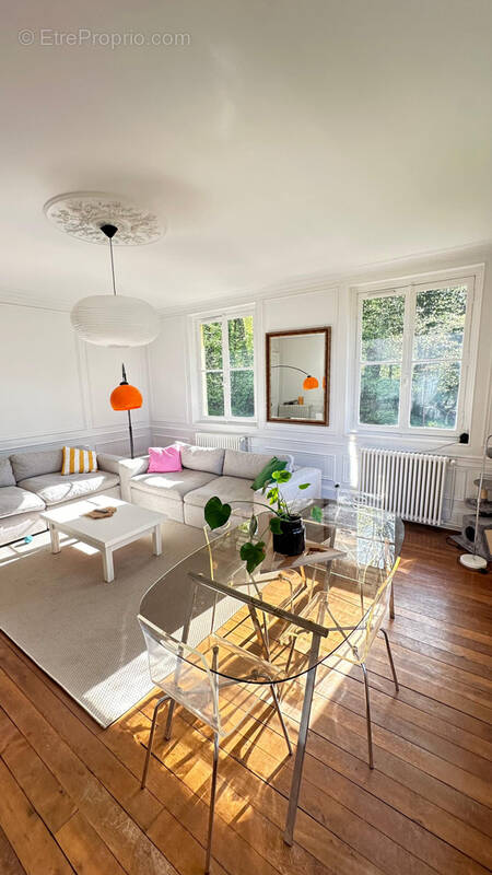 Appartement à MAFFLIERS