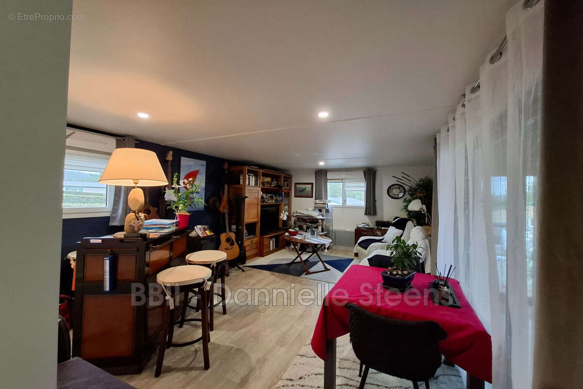 Maison 51 m² à Caurel  - photo 6