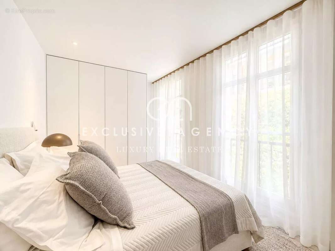 Cannes vente Appartement 132m² avec patio intérieur de 110 m² - photo 7