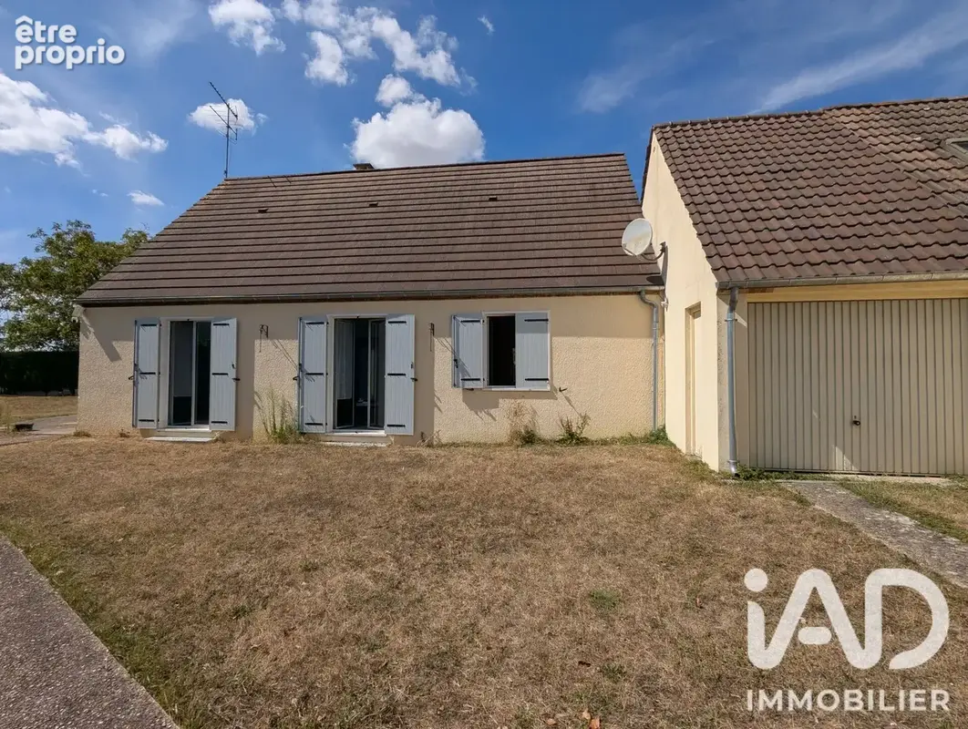 Photo 1 - Maison à DAMMARTIN-EN-SERVE