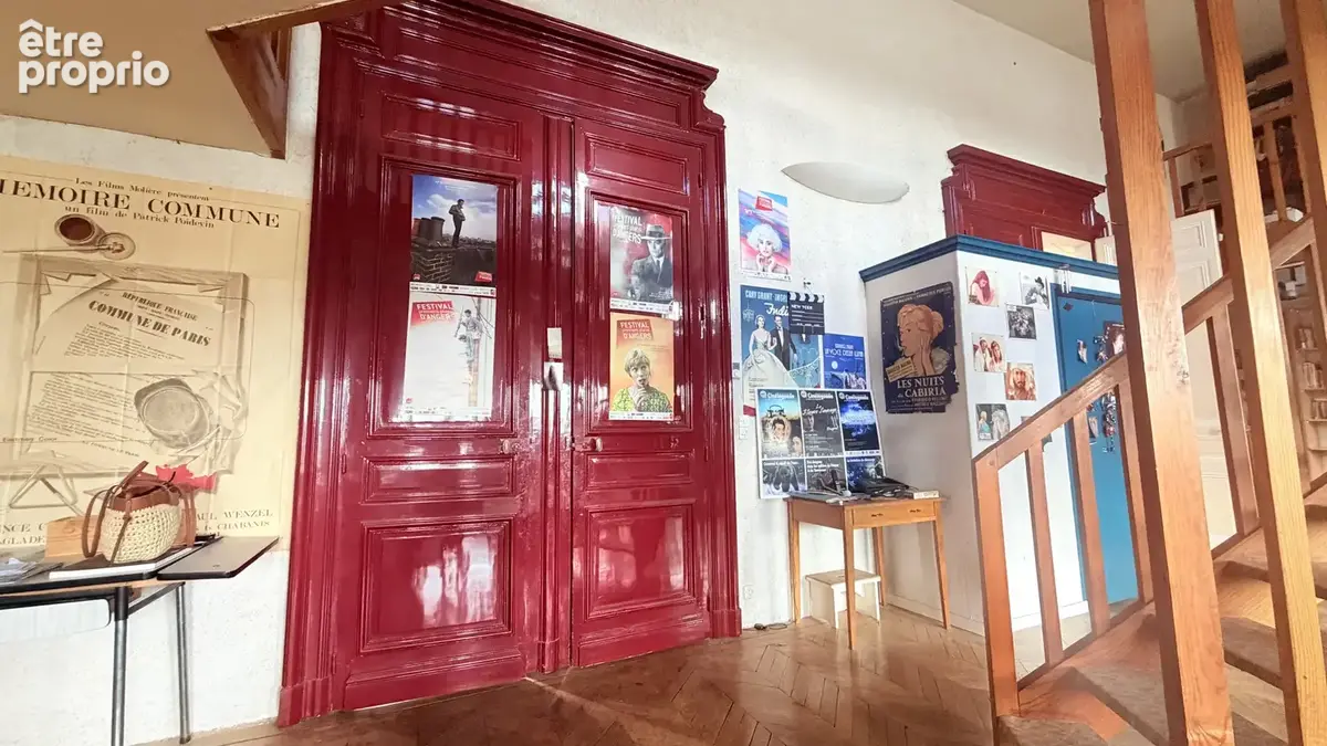 Angers place du lycee jardin du mail au dernier etage appartement a renover - photo 13