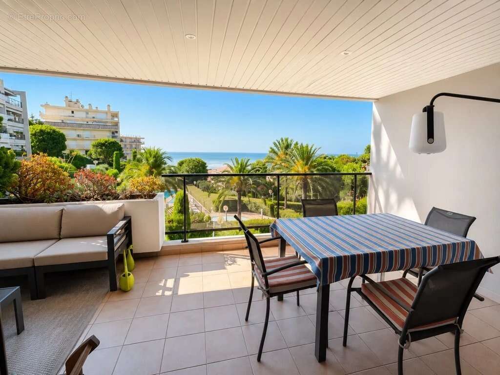 3 piéces Vue mer panoramique – Résidence de grand standing avec piscine, tennis et gardien - photo 3