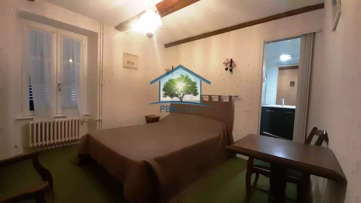 Grande maison de caractère au cœur du sancy – gîte ou maison familiale - photo 10