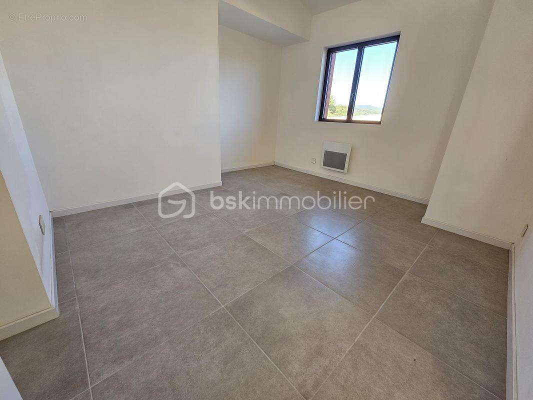 Appartement à DRAGUIGNAN