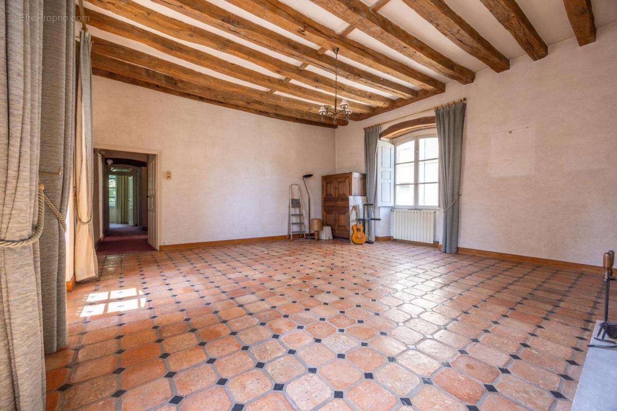 Appartement ancien T4/5 - photo 3