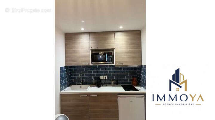 Appartement 200 m² à Nimes  - photo 4
